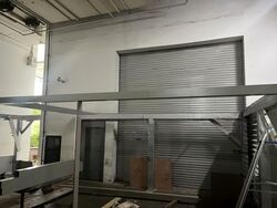 E9 Premium (D27), Factory #566871751